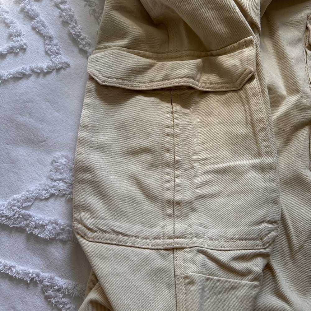 TNA Cargo Pants - Picture 2 of 4
